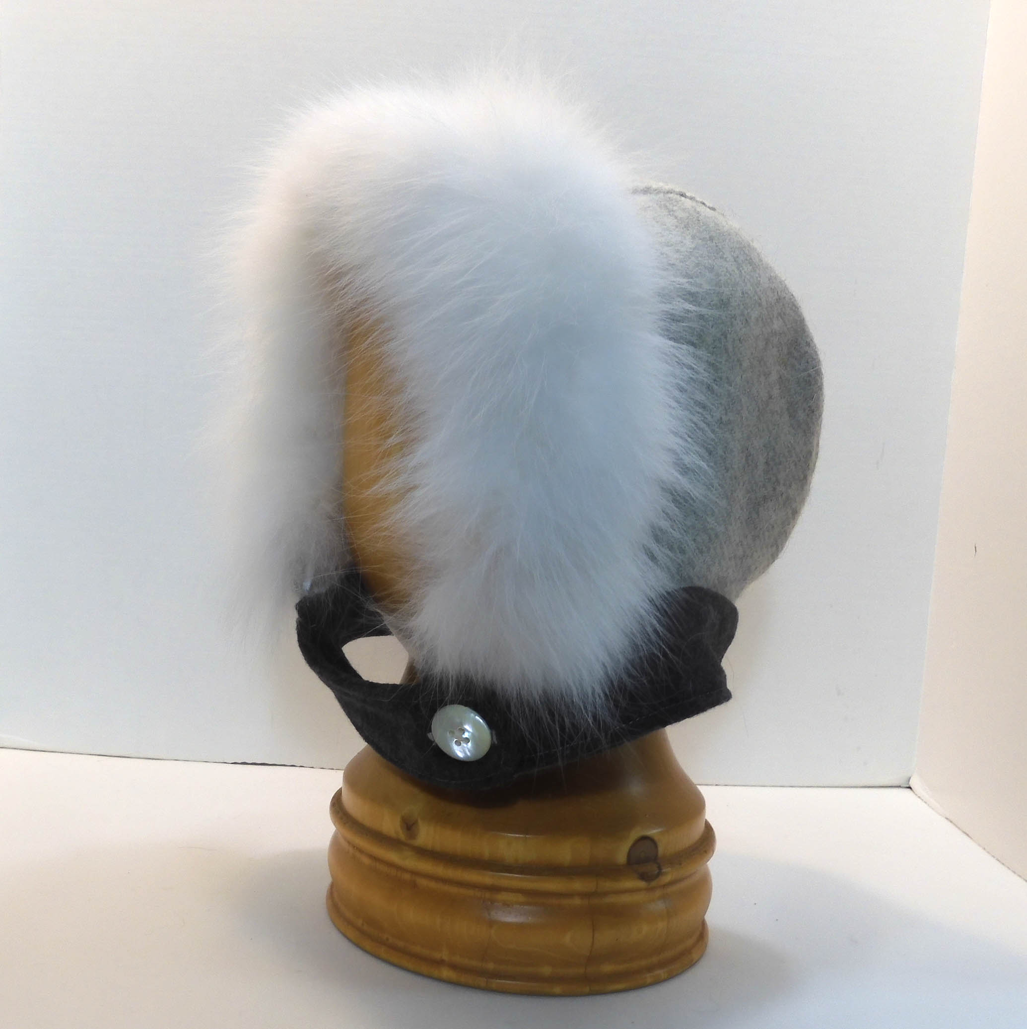 TagaqGrayArcticFox